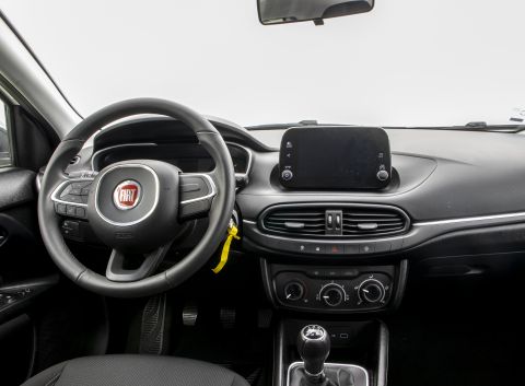 Ficha técnica de Fiat Ficha técnica de Fiat