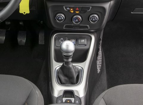 Ficha técnica de Jeep Ficha técnica de Jeep