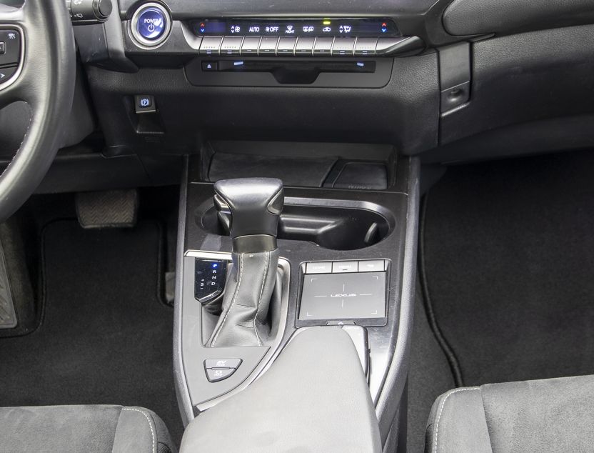 Interior de Lexus Ux