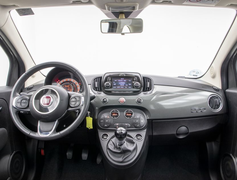 Interior de Fiat 500