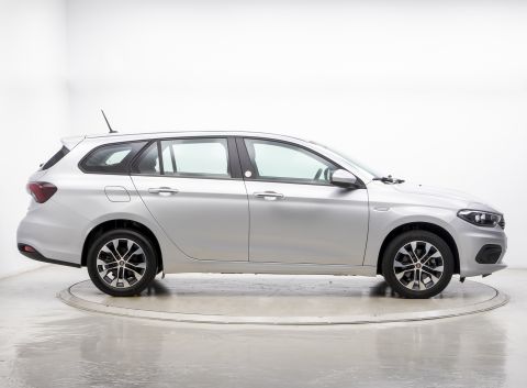 Ficha técnica de Fiat