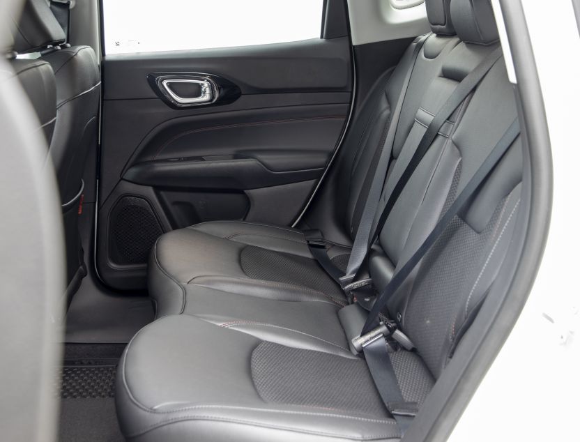 Interior de Jeep Compass 4xe