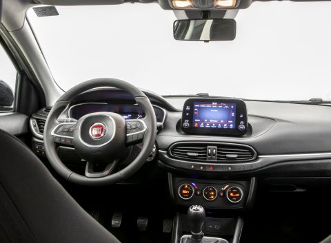 Ficha técnica de Fiat Ficha técnica de Fiat