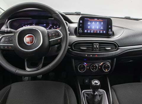 Ficha técnica de Fiat Ficha técnica de Fiat
