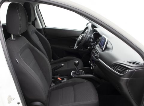 Ficha técnica de Fiat Ficha técnica de Fiat