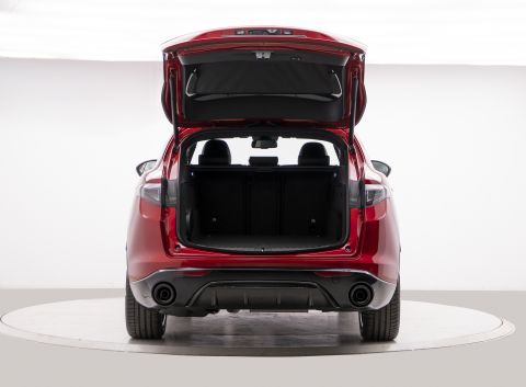 Ficha técnica de Alfa Romeo Ficha técnica de Alfa Romeo