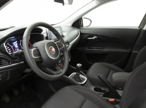 Ficha técnica de Fiat Ficha técnica de Fiat
