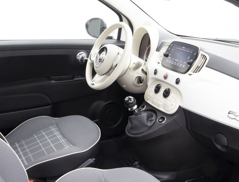 Interior de Fiat 500