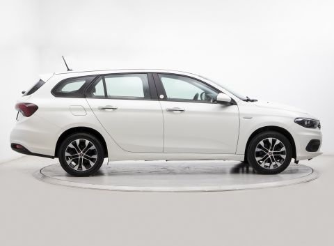 Ficha técnica de Fiat Ficha técnica de Fiat
