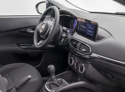 Ficha técnica de Fiat Ficha técnica de Fiat