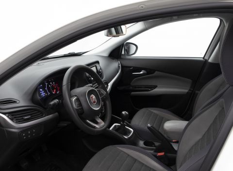 Ficha técnica de Fiat