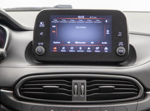 Ficha técnica de Fiat Ficha técnica de Fiat