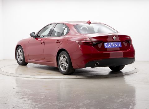 Ficha técnica de Alfa Romeo Ficha técnica de Alfa Romeo