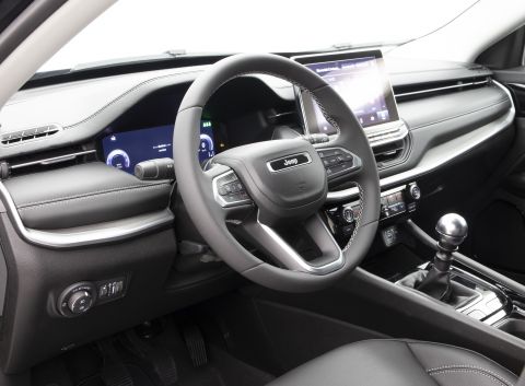 Ficha técnica de Jeep Ficha técnica de Jeep