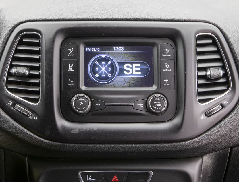 Interior de Jeep Compass