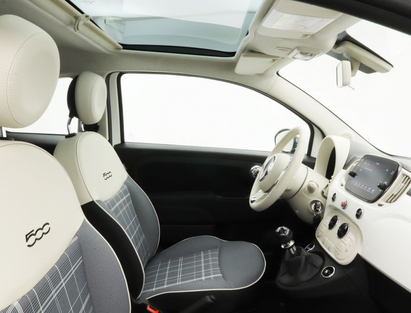 Interior de Fiat 500