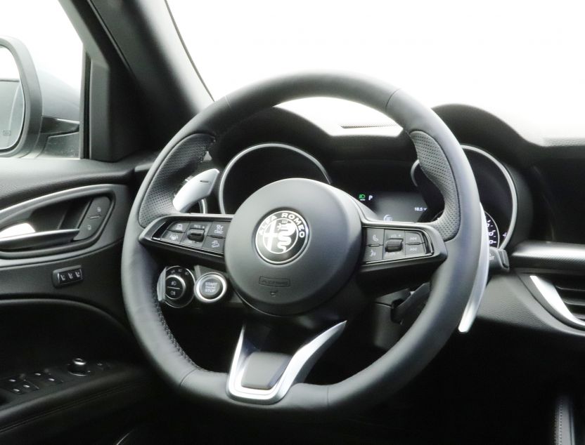 Interior de Alfa Romeo STELVIO