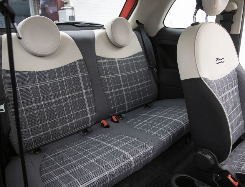 Interior de Fiat 500