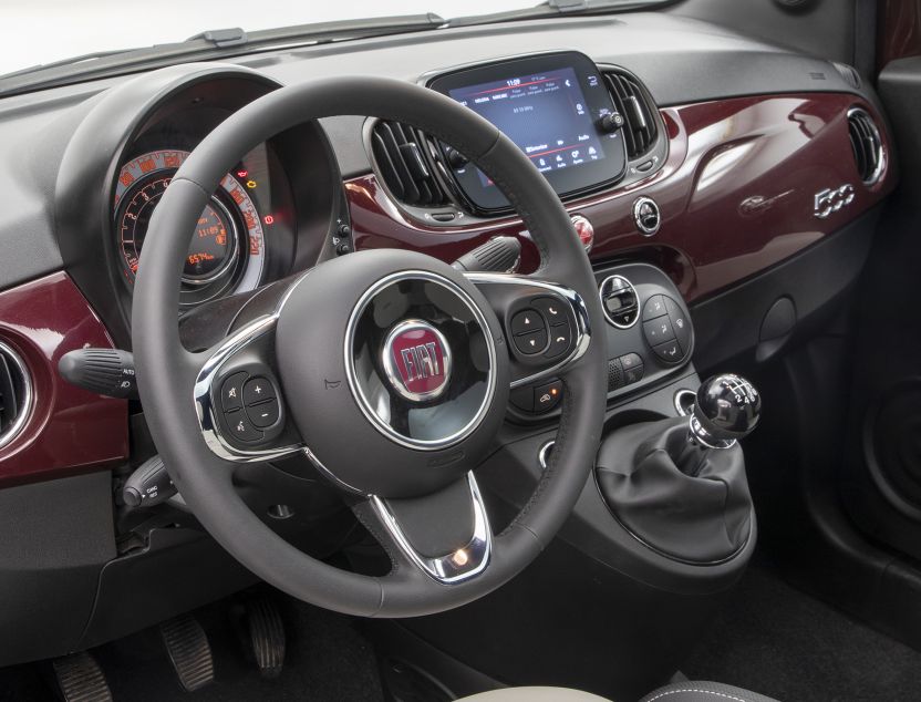 Interior de Fiat 500