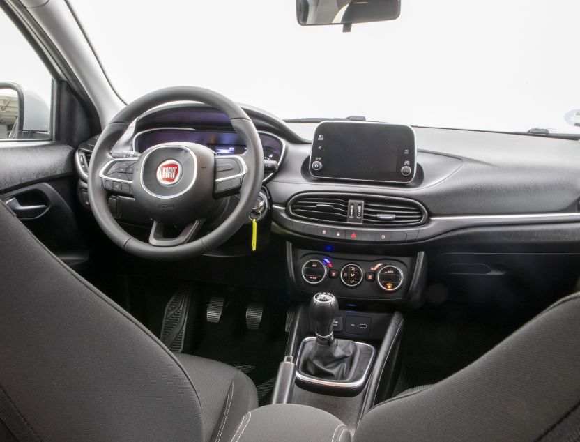 Interior de Fiat Tipo