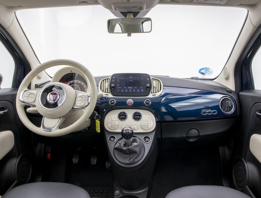 Interior de Fiat 500