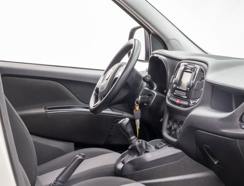 Interior de Fiat Doblo