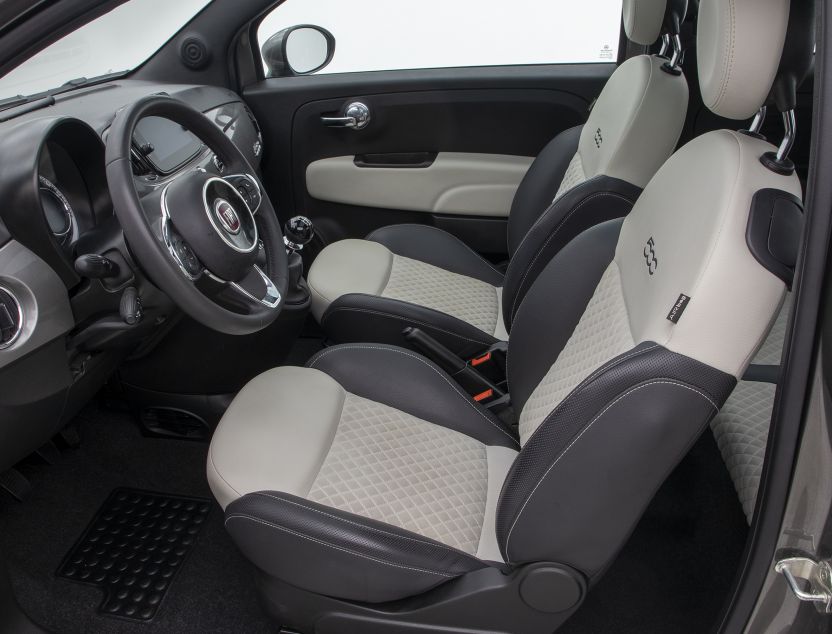 Interior de Fiat 500