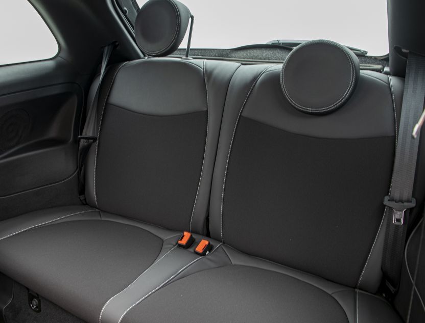 Interior de Abarth 500