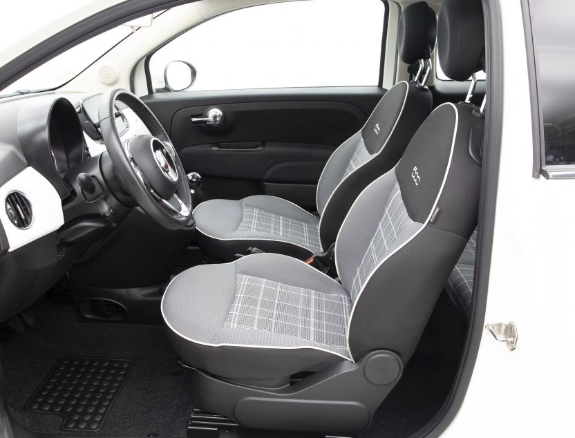 Interior de Fiat 500