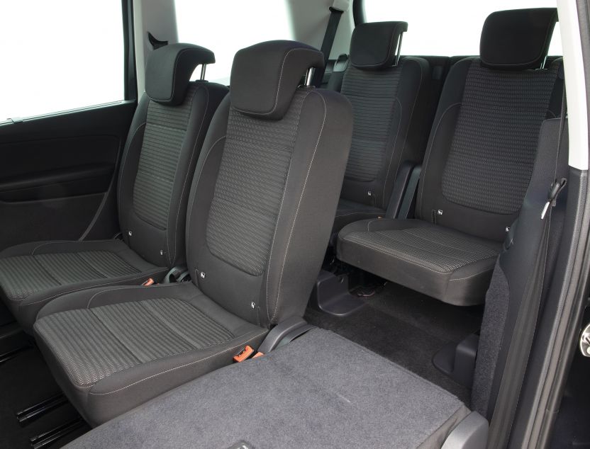 Interior de Seat Alhambra