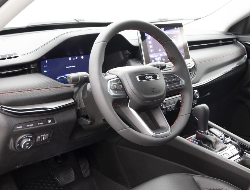 Interior de Jeep Compass