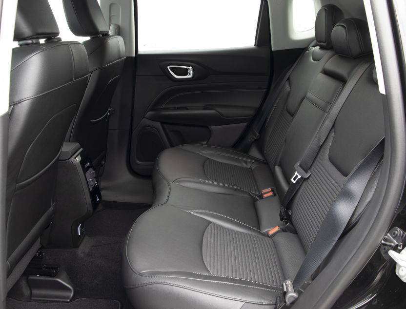 Interior de Jeep Compass