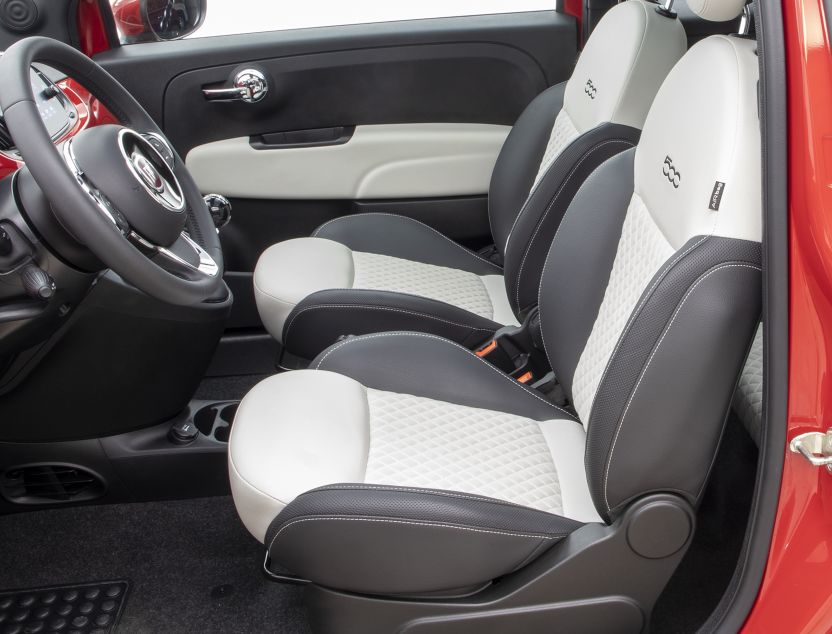 Interior de Fiat 500