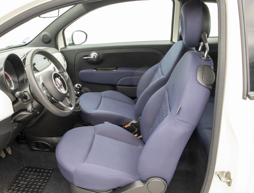 Interior de Fiat 500