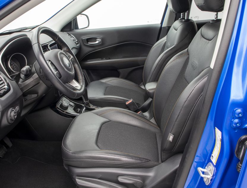 Interior de Jeep Compass