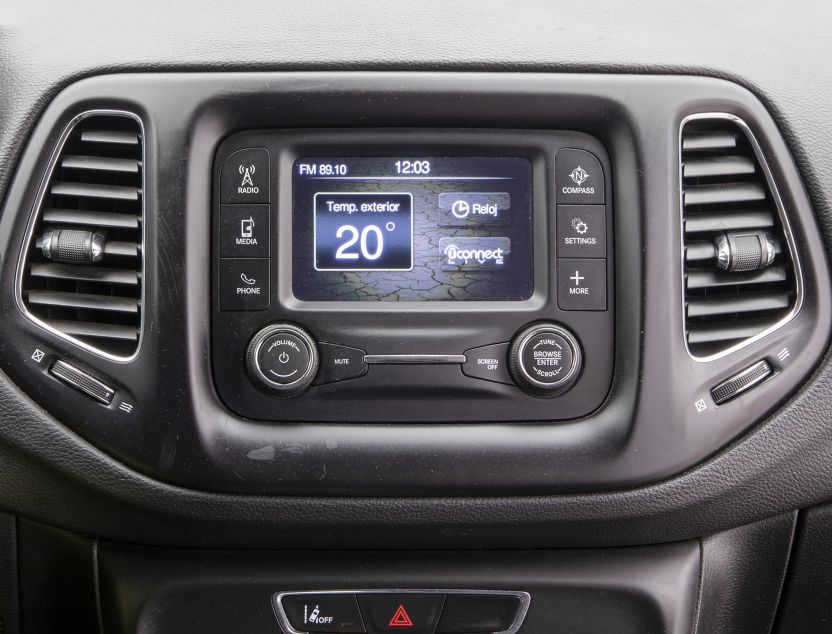 Interior de Jeep Compass