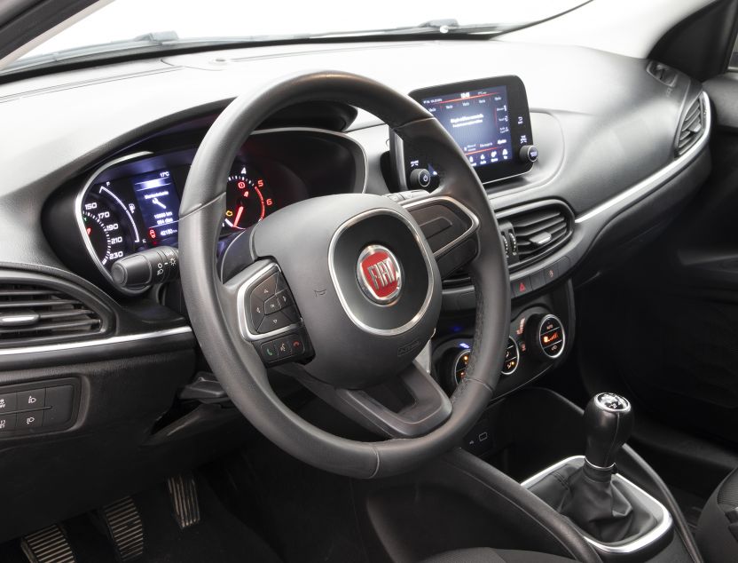 Interior de Fiat Tipo