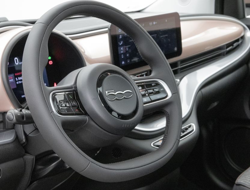 Interior de Fiat 500e