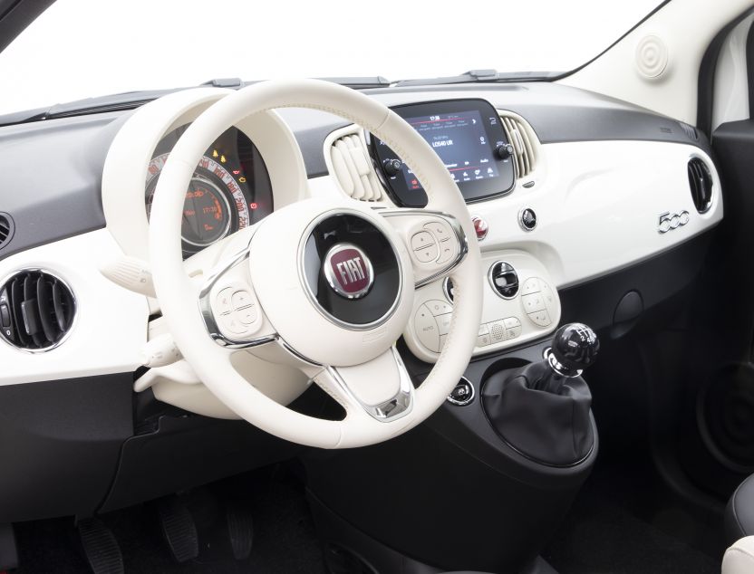 Interior de Fiat 500