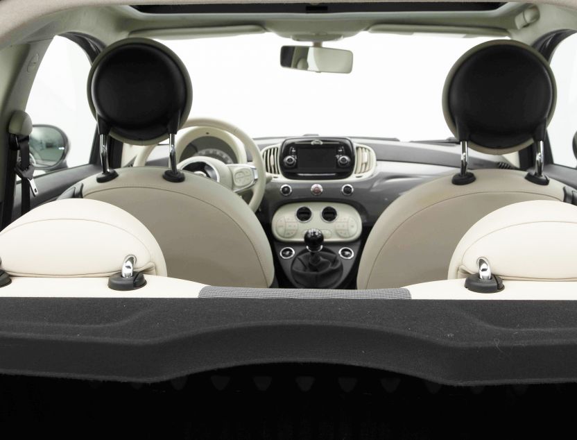 Interior de Fiat 500