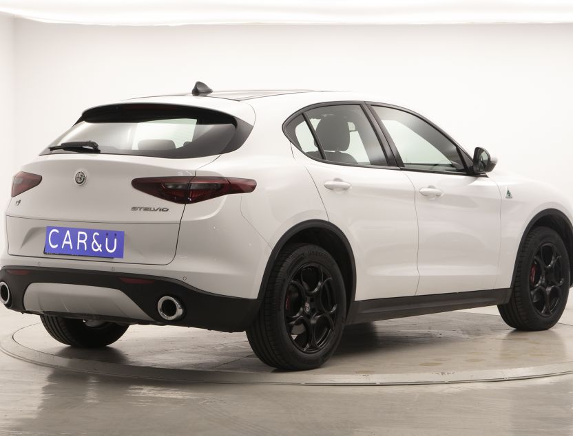 Exterior de Alfa Romeo STELVIO