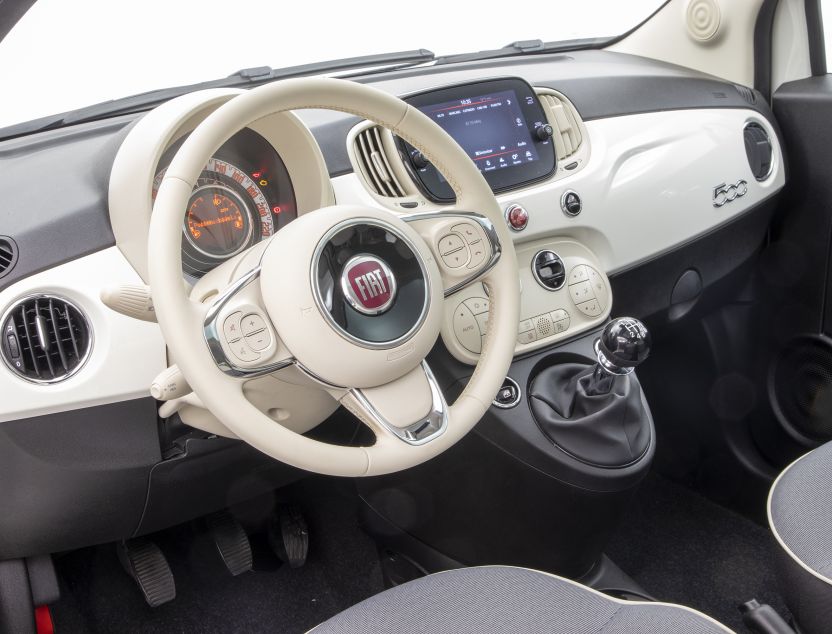 Interior de Fiat 500