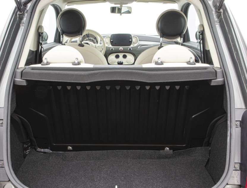 Interior de Fiat 500