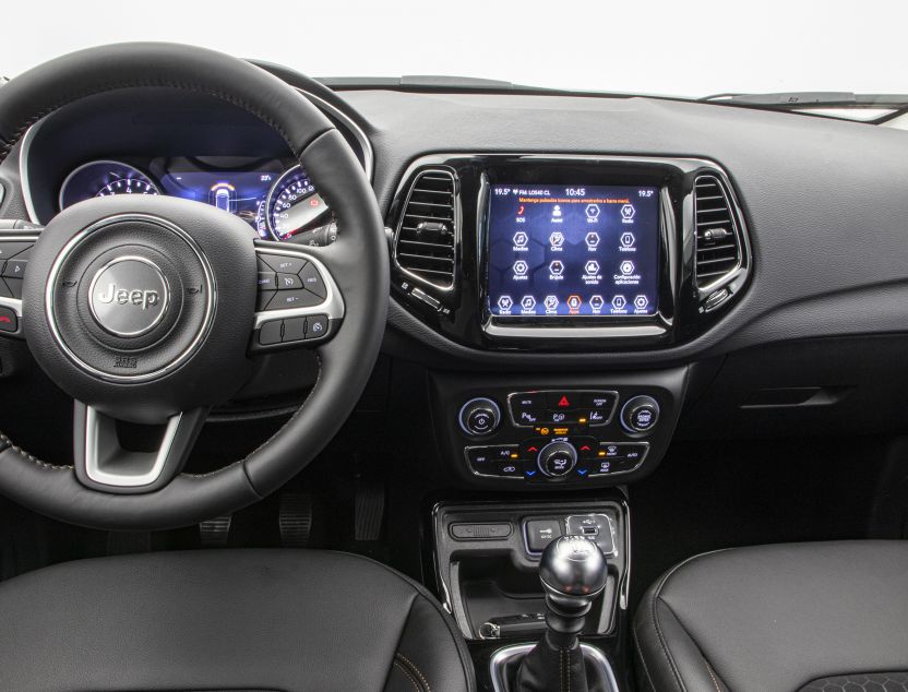 Interior de Jeep Compass