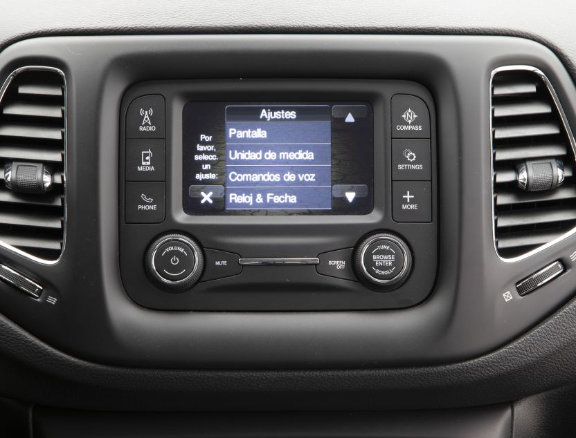 Interior de Jeep Compass