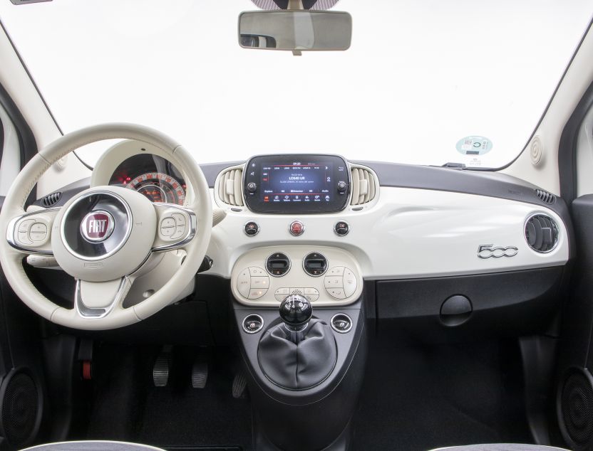 Interior de Fiat 500