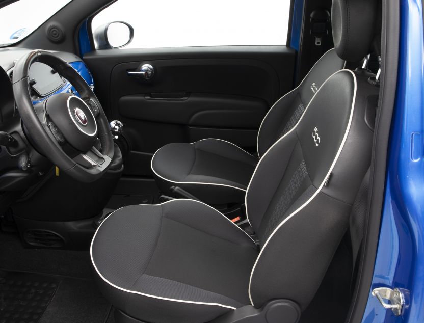 Interior de Fiat 500