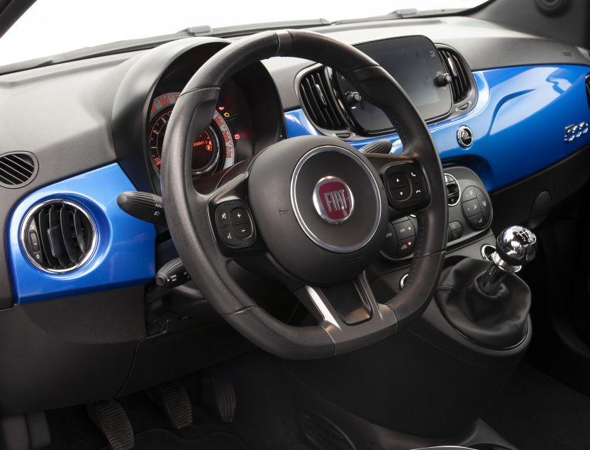 Interior de Fiat 500