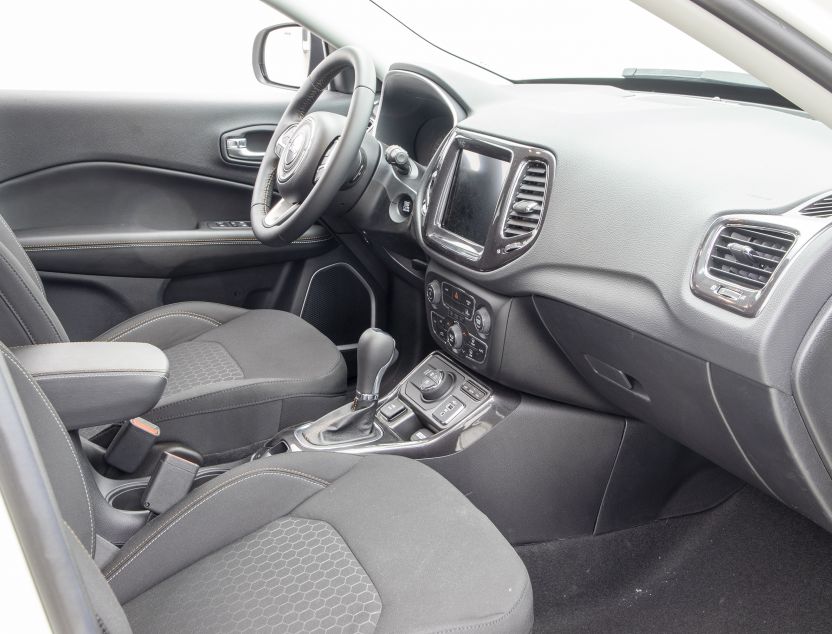 Interior de Jeep Compass