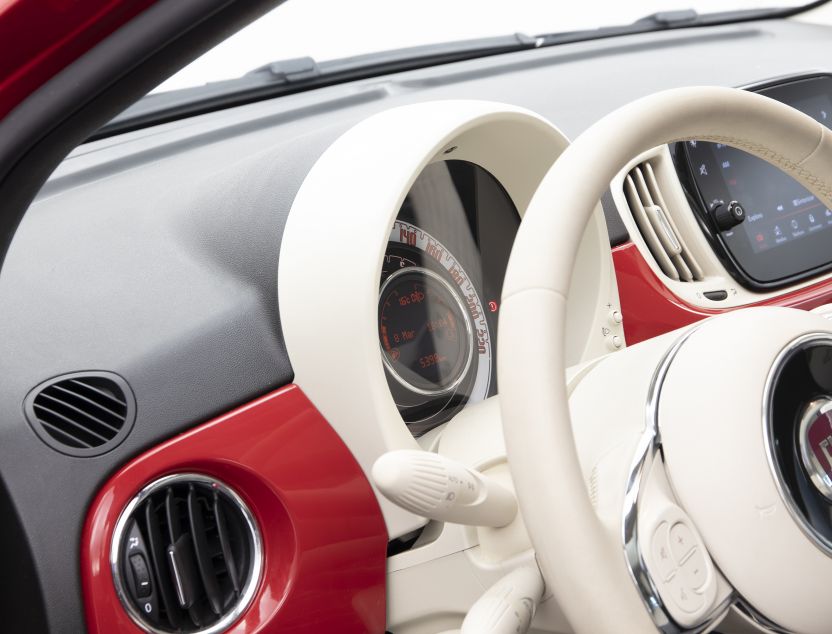 Interior de Fiat 500